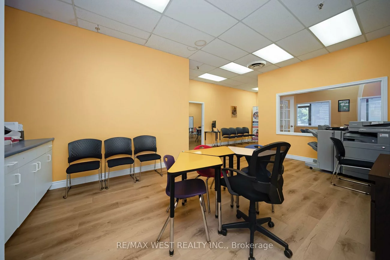 1500, Sixth, 1003 - CP College Park, Oakville