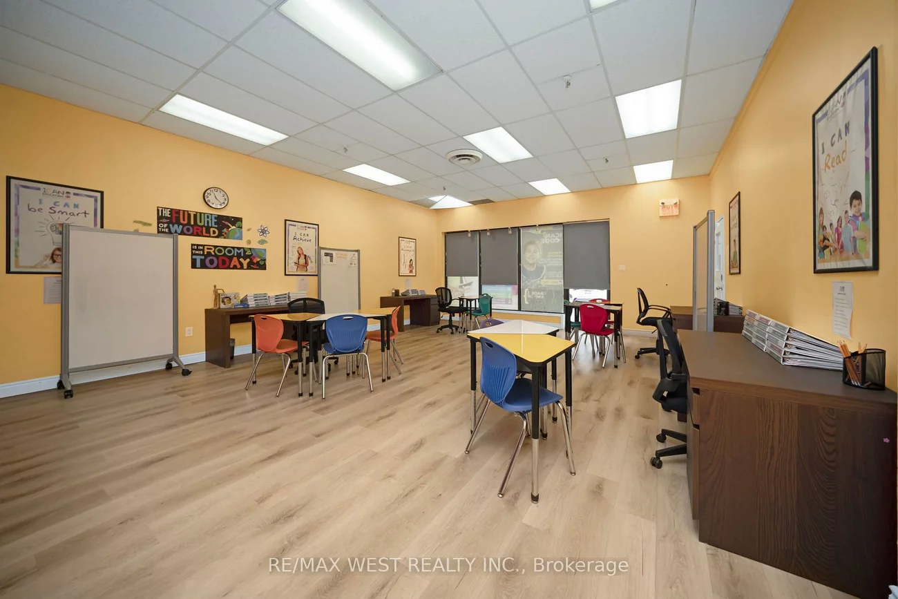 1500, Sixth, 1003 - CP College Park, Oakville