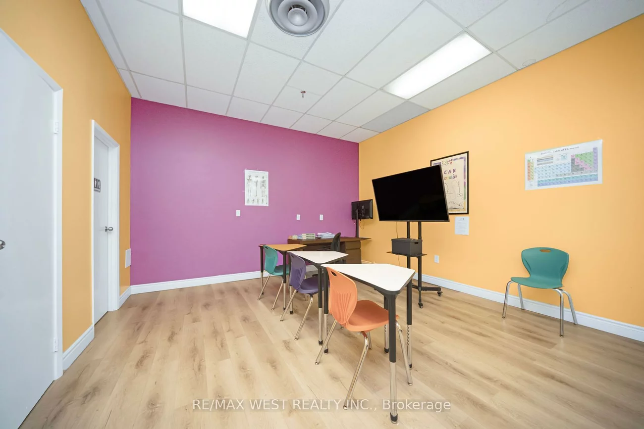 1500, Sixth, 1003 - CP College Park, Oakville