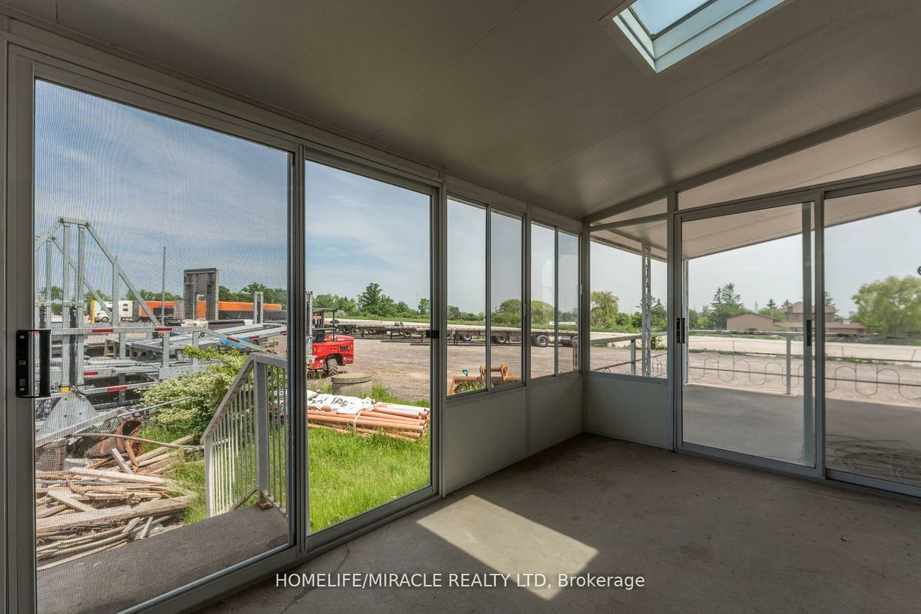 2101, Ninth, 1021 - WP Winston Park, Oakville