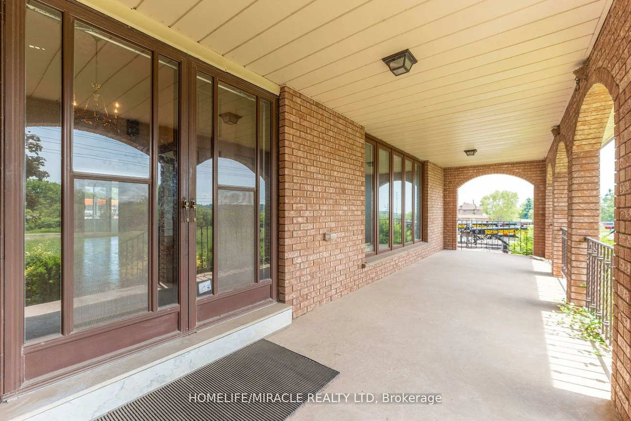 2101, Ninth, 1021 - WP Winston Park, Oakville