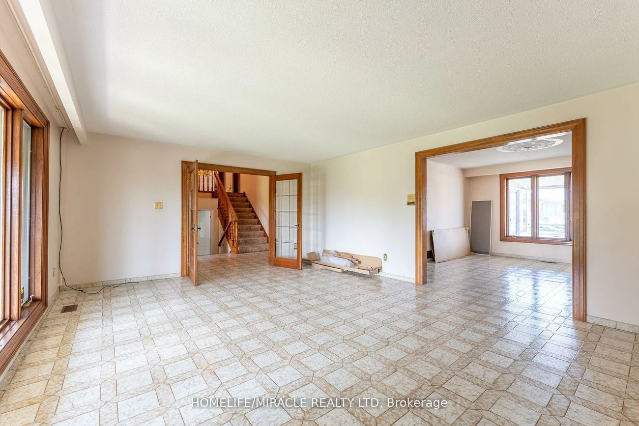2101, Ninth, 1021 - WP Winston Park, Oakville