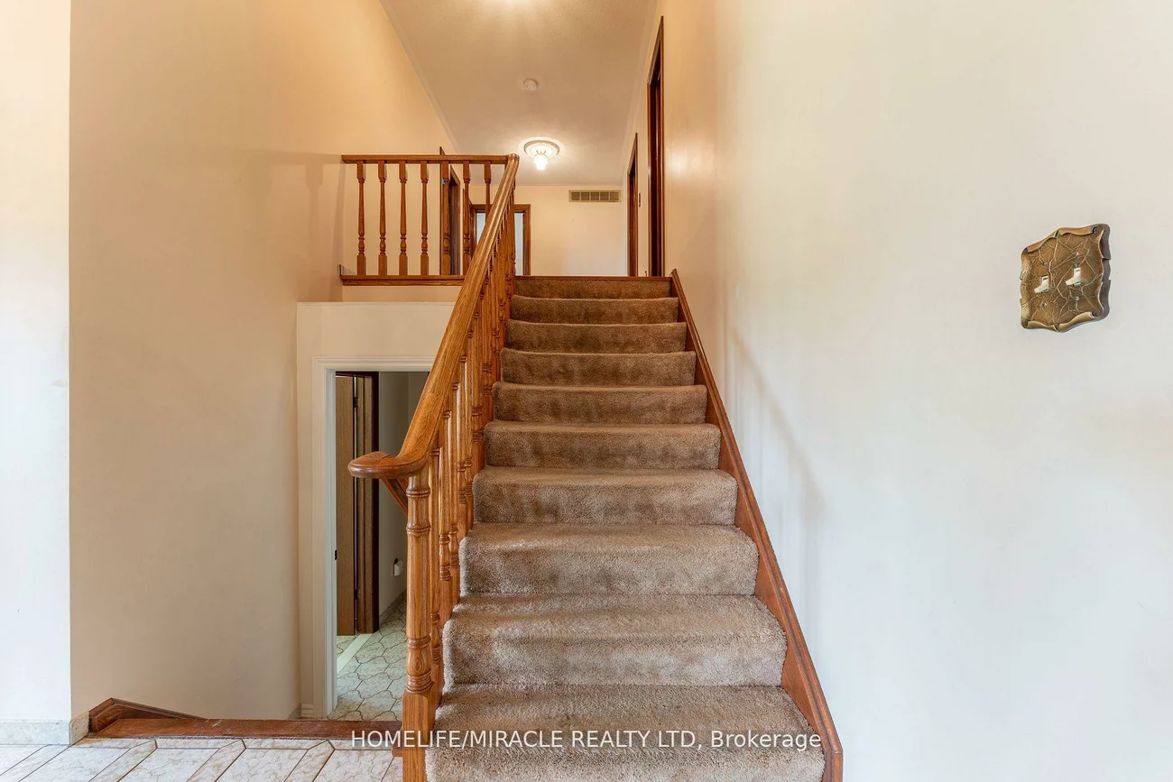 2101, Ninth, 1021 - WP Winston Park, Oakville