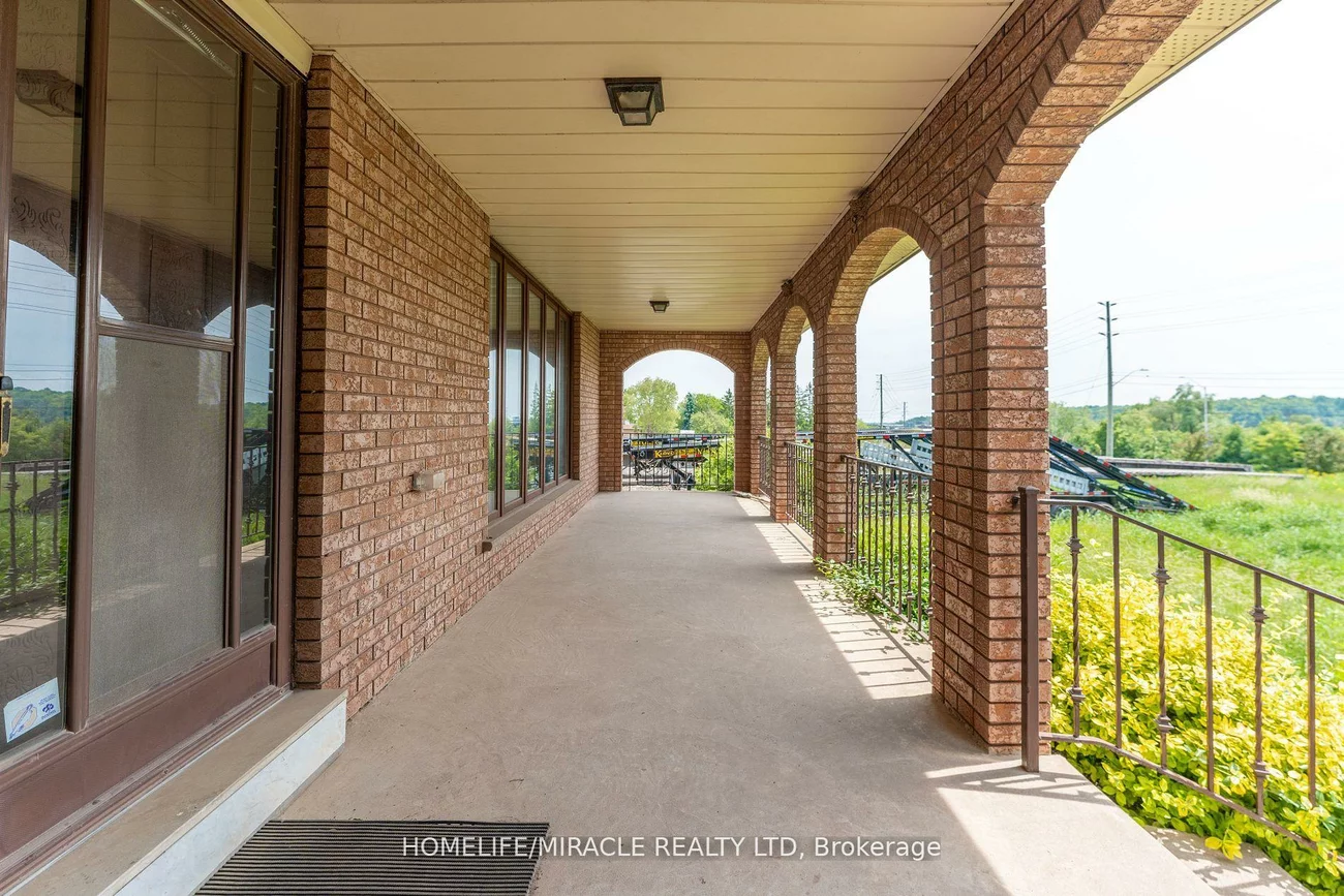 2101, Ninth, 1021 - WP Winston Park, Oakville