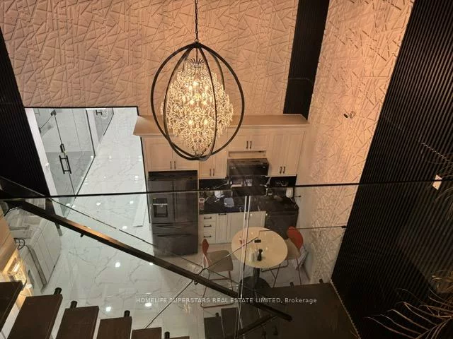 2578, Bristol, 1021 - WP Winston Park, Oakville