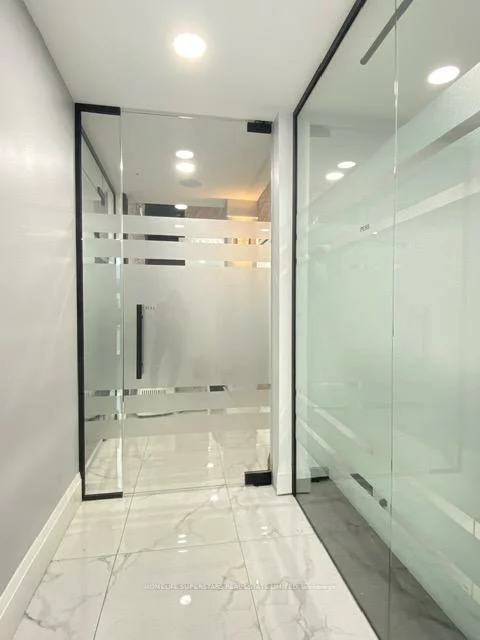2578, Bristol, 1021 - WP Winston Park, Oakville