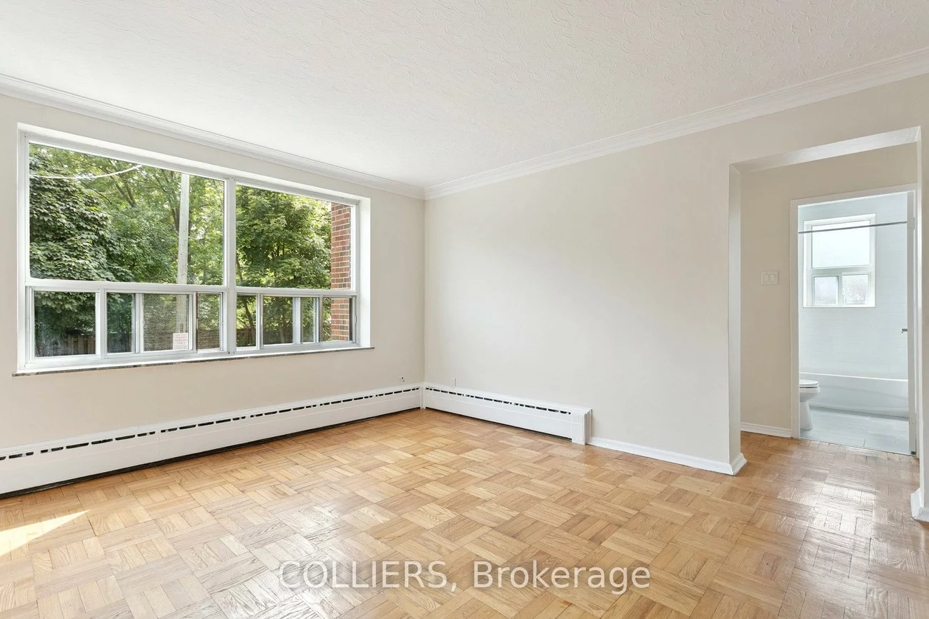 56, South Forster Park, 1002 - CO Central, Oakville