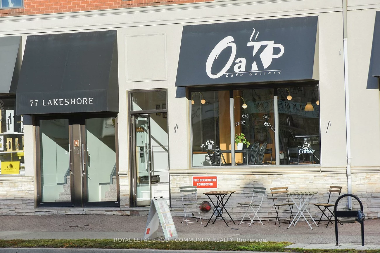 77, Lakeshore, 1002 - CO Central, Oakville