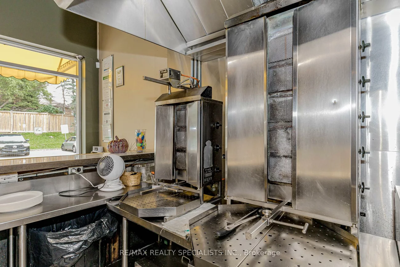 2365, Trafalgar, 1015 - RO River Oaks, Oakville