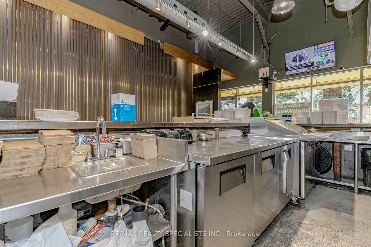 2365, Trafalgar, 1015 - RO River Oaks, Oakville