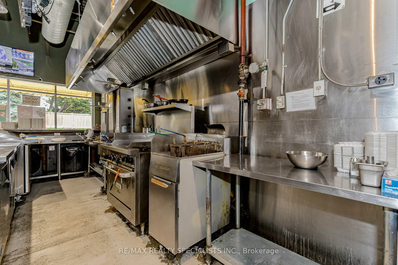 2365, Trafalgar, 1015 - RO River Oaks, Oakville