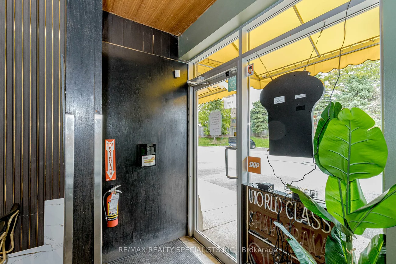 2365, Trafalgar, 1015 - RO River Oaks, Oakville