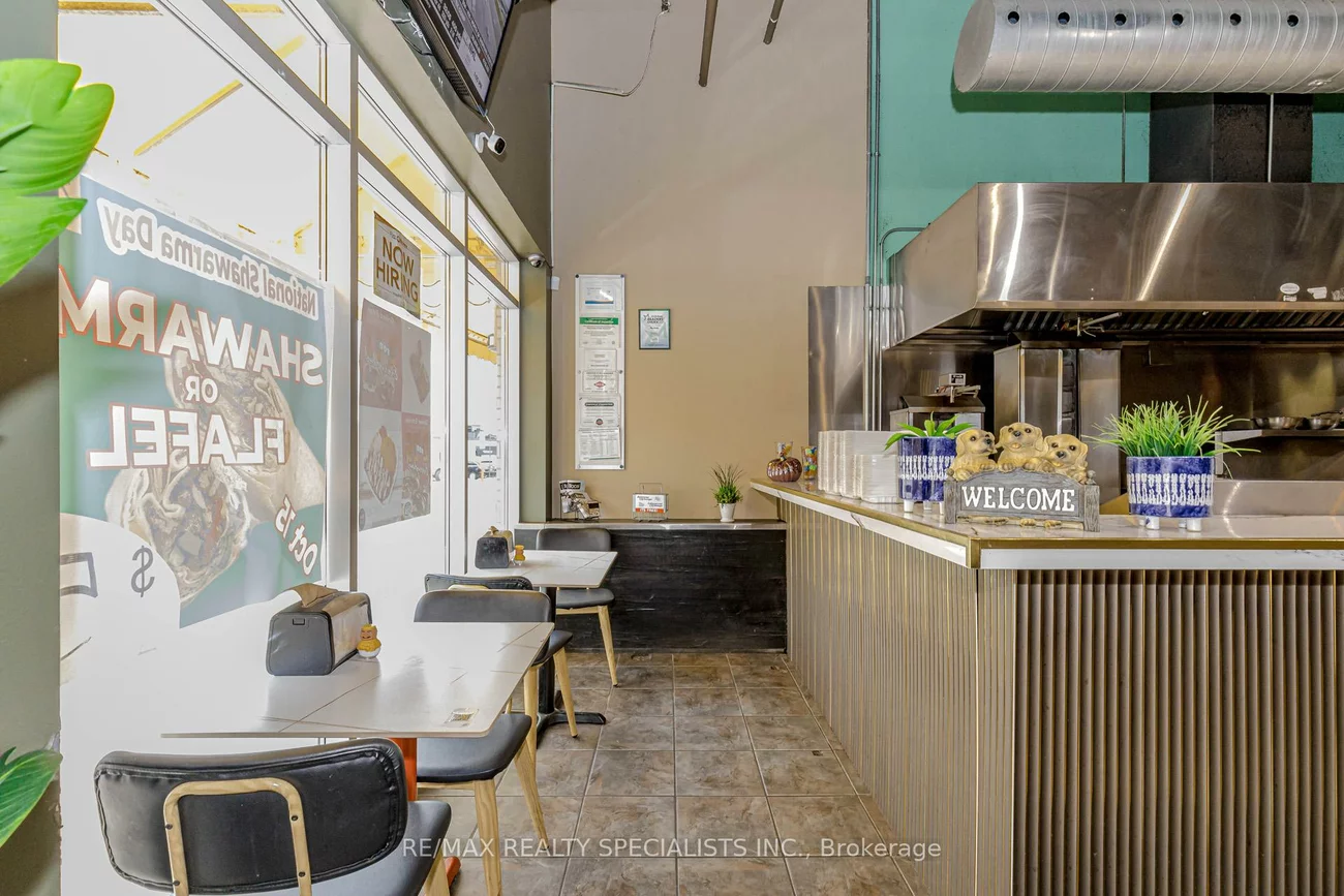 2365, Trafalgar, 1015 - RO River Oaks, Oakville