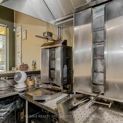 2365, Trafalgar, 1015 - RO River Oaks, Oakville