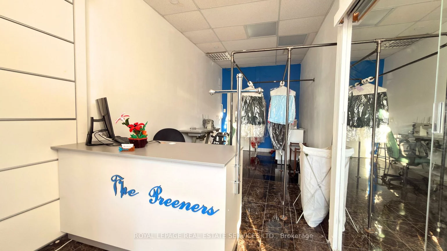 2165, Grosvenor, 1018 - WC Wedgewood Creek, Oakville