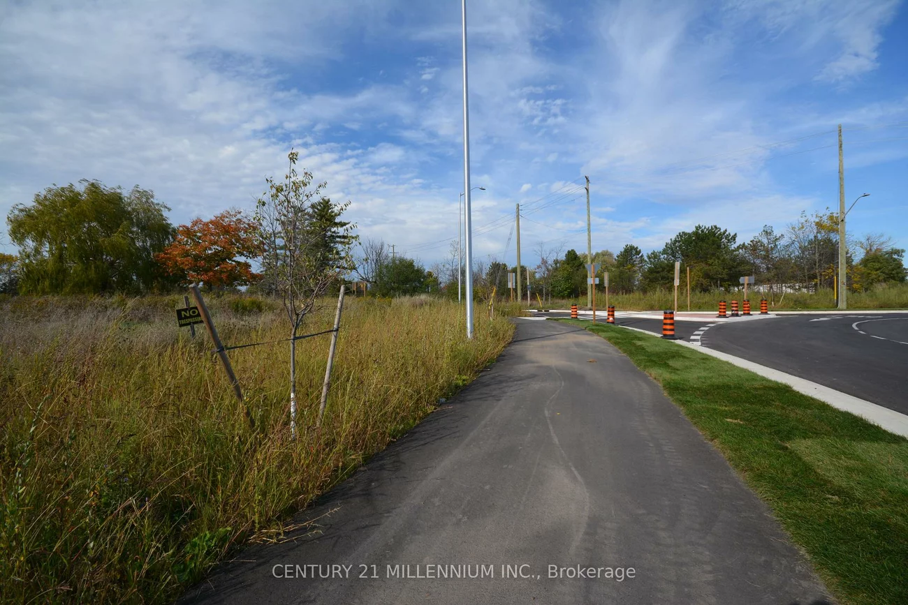 4022, Fourth Line, 1040 - OA Rural Oakville, Oakville