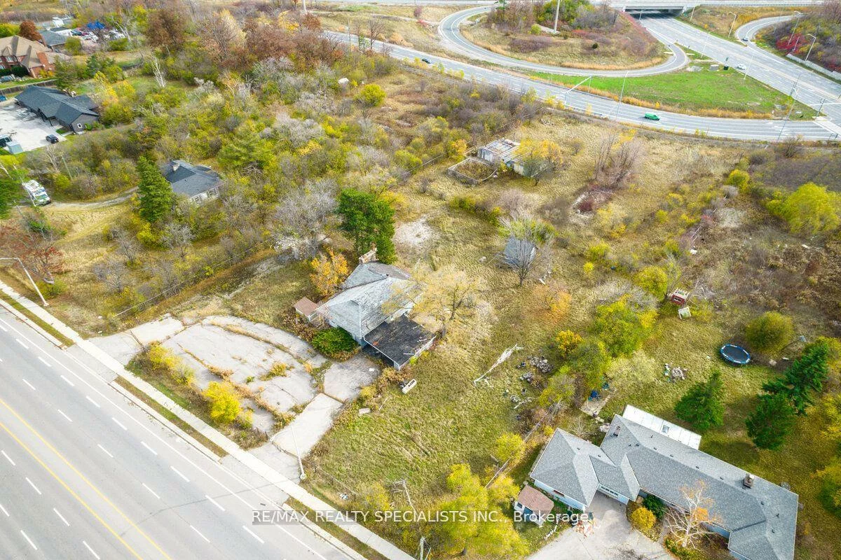 2036, Upper Middle, 1021 - WP Winston Park, Oakville