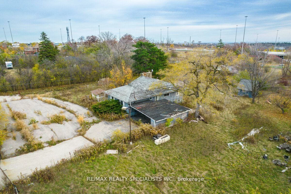 2036, Upper Middle, 1021 - WP Winston Park, Oakville