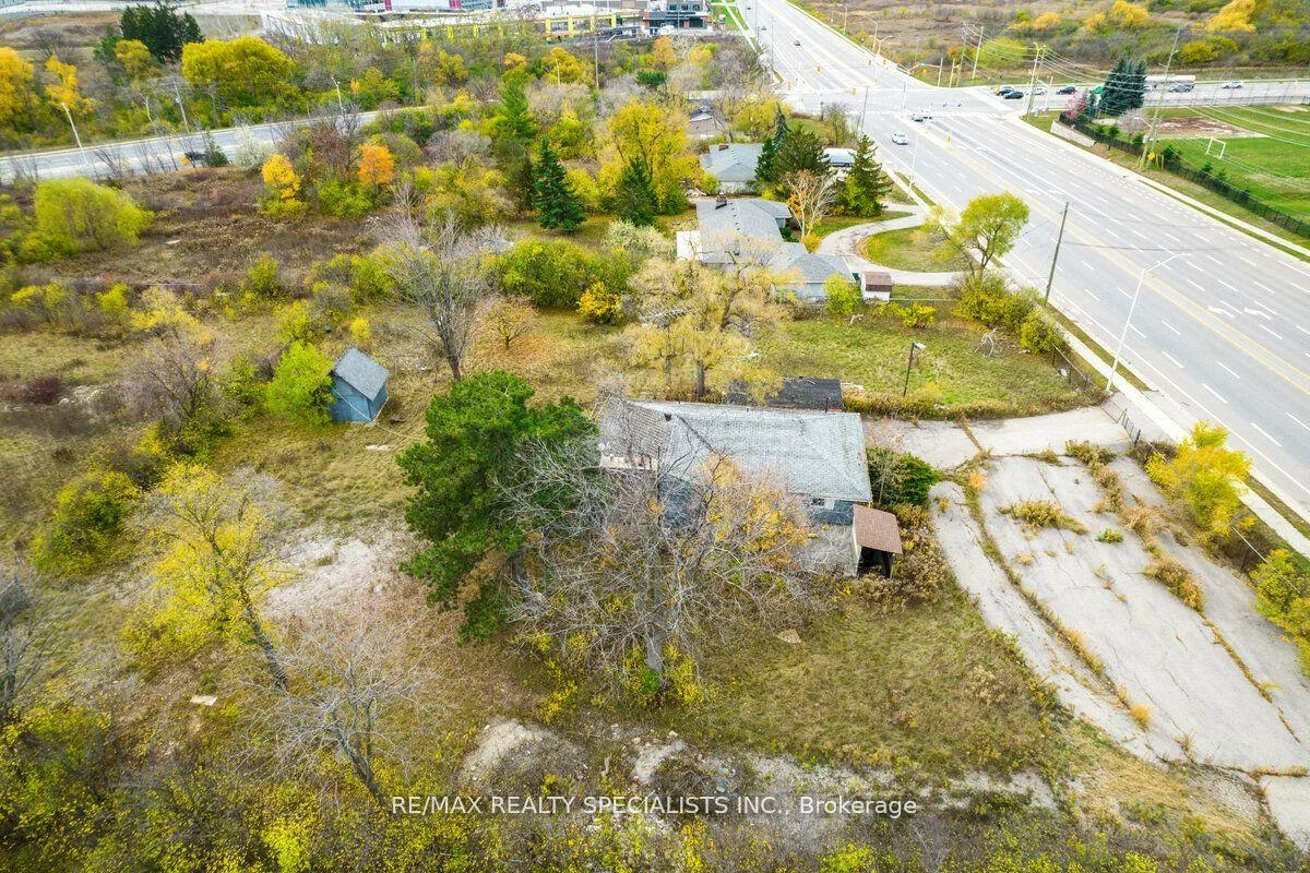 2036, Upper Middle, 1021 - WP Winston Park, Oakville