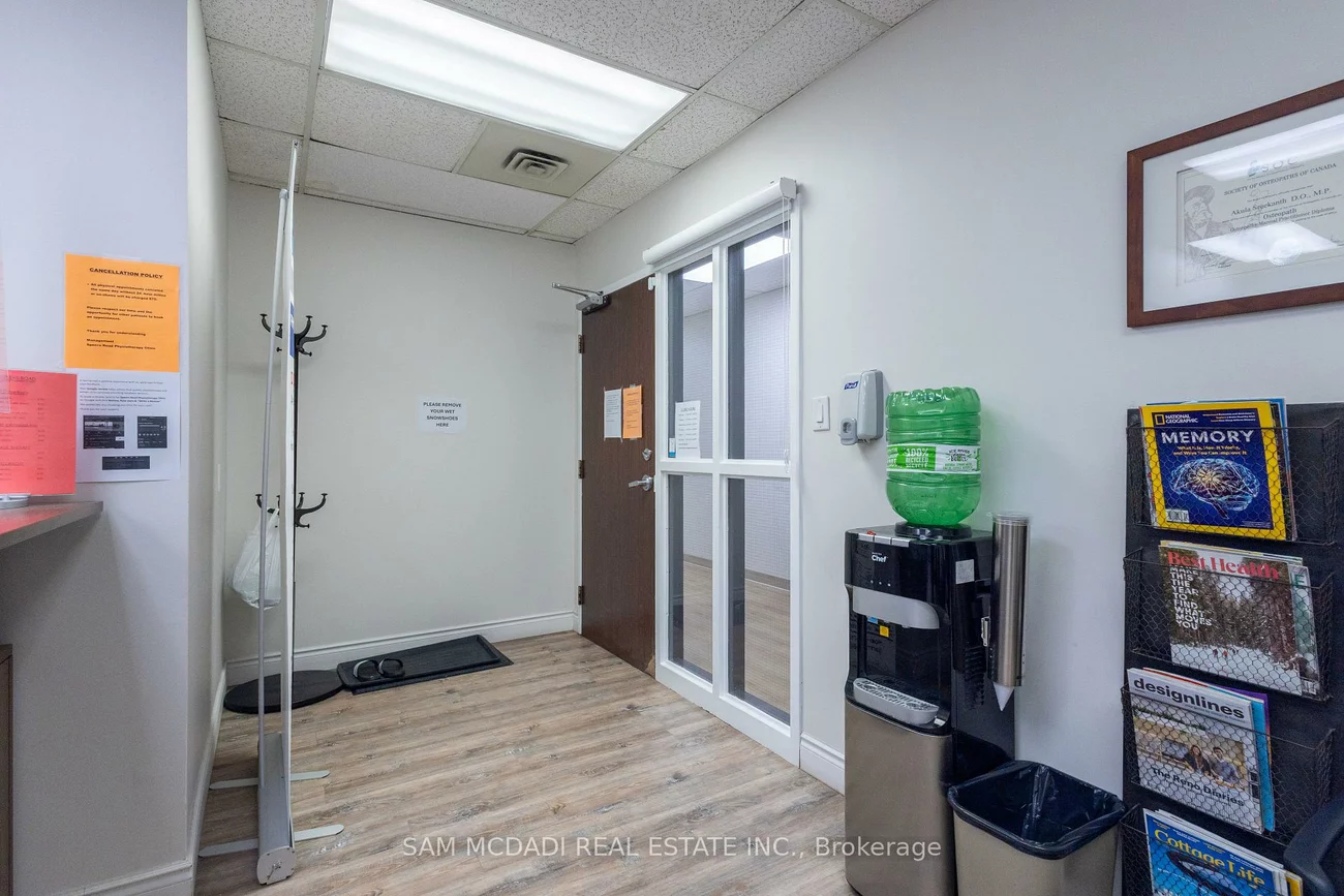 1060, Speers, 1014 - QE Queen Elizabeth, Oakville