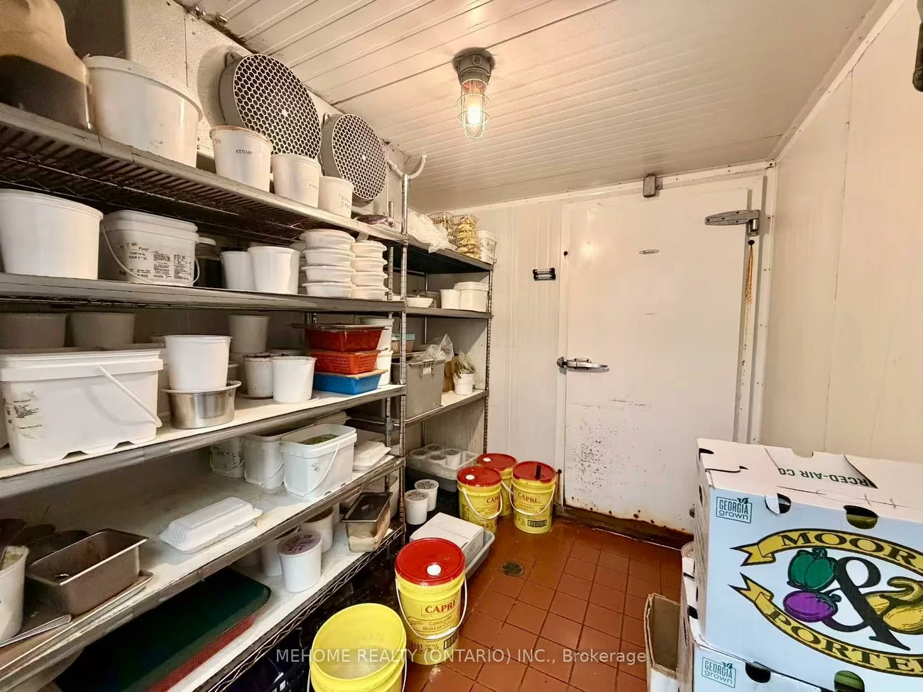 630, Ford, 1004 - CV Clearview, Oakville