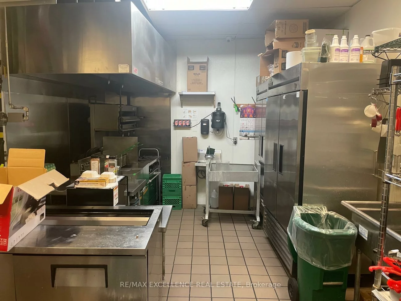 240, Leighland, 1001 - BR Bronte, Oakville