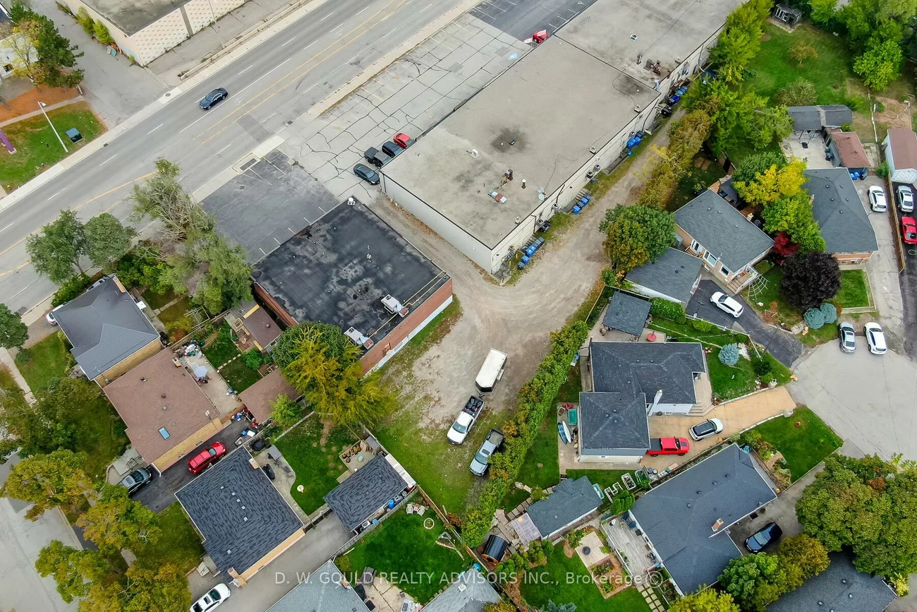 130-136, Speers, 1002 - CO Central, Oakville