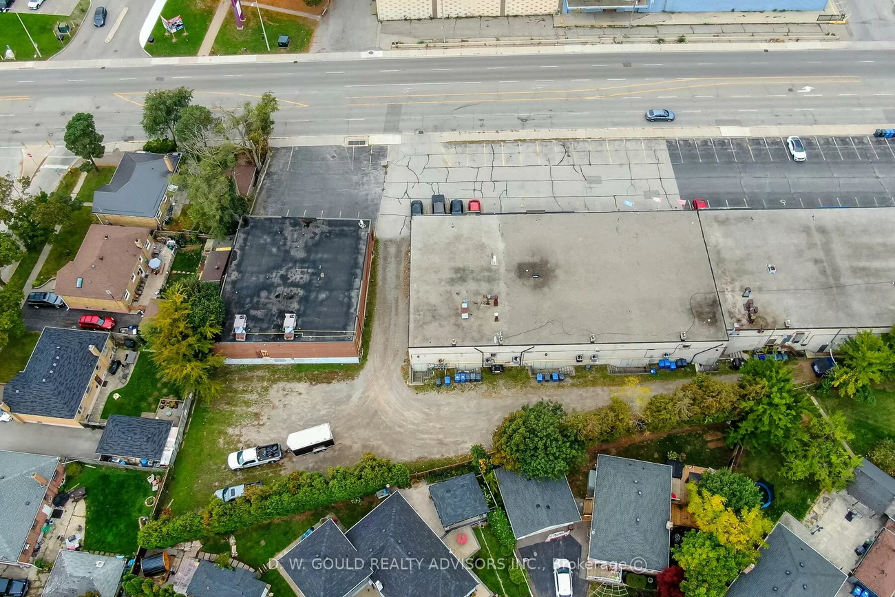 130-136, Speers, 1002 - CO Central, Oakville