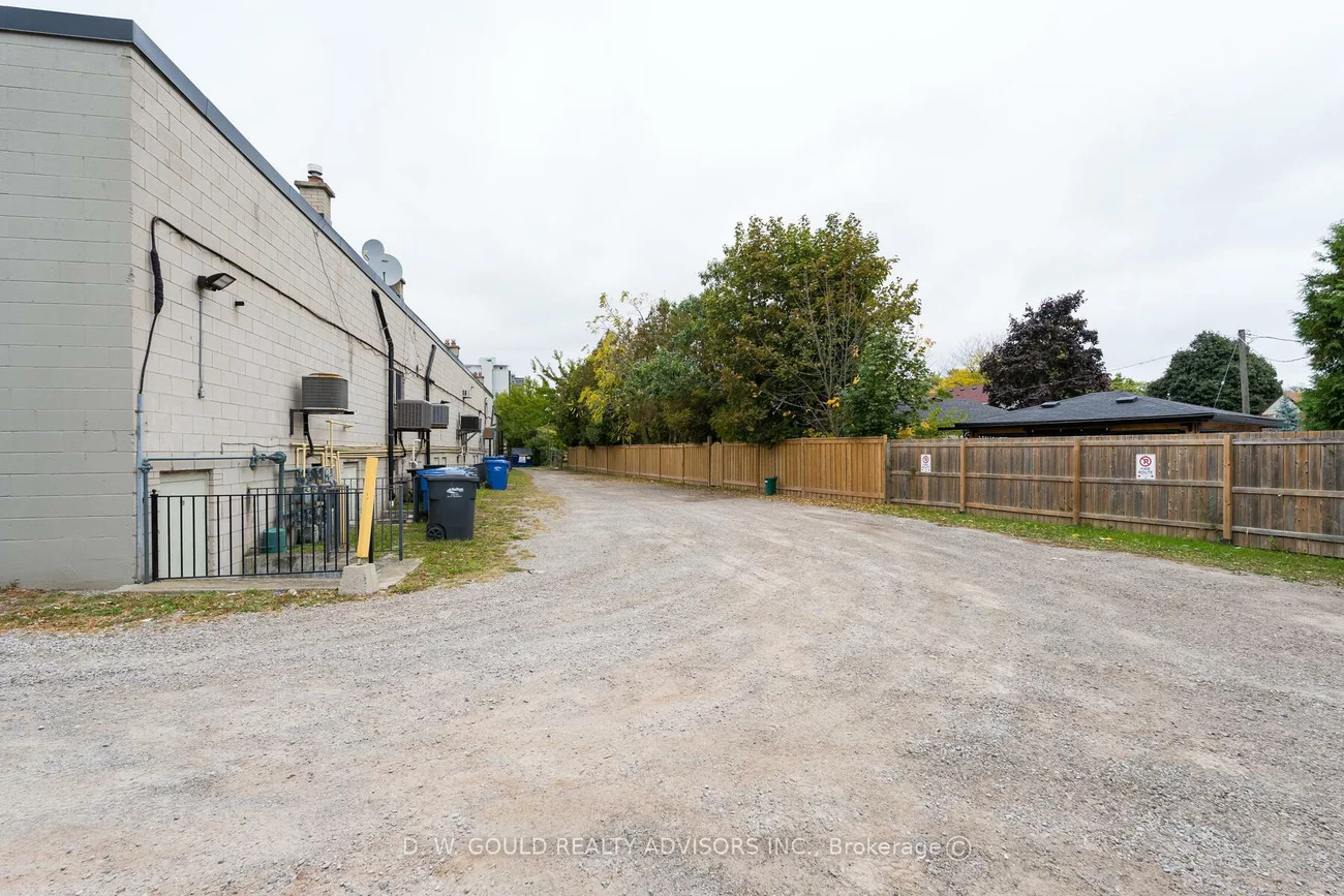 130-136, Speers, 1002 - CO Central, Oakville