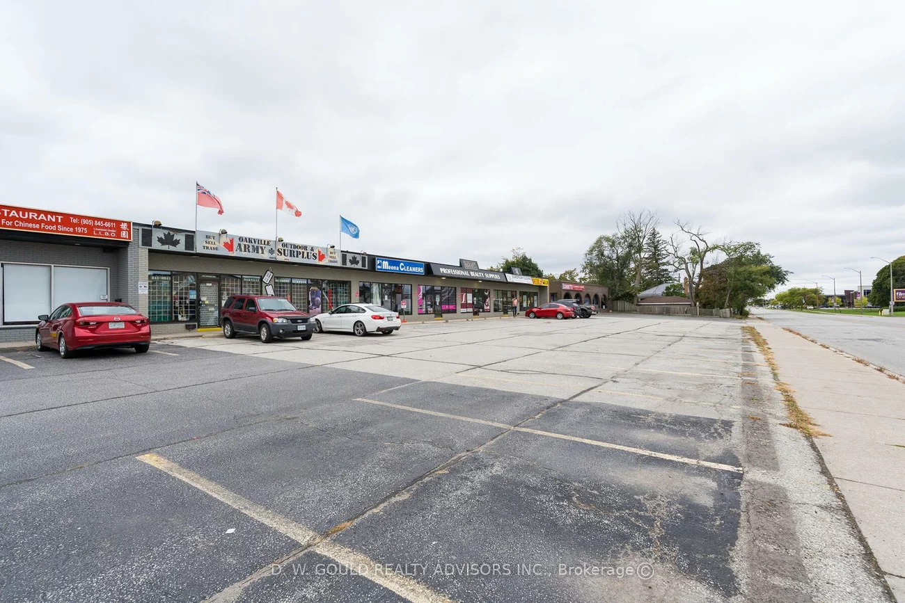 130-136, Speers, 1002 - CO Central, Oakville