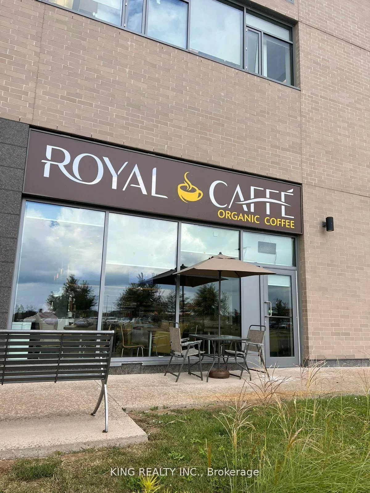 3075, Hospital, 1012 - NW Northwest, Oakville