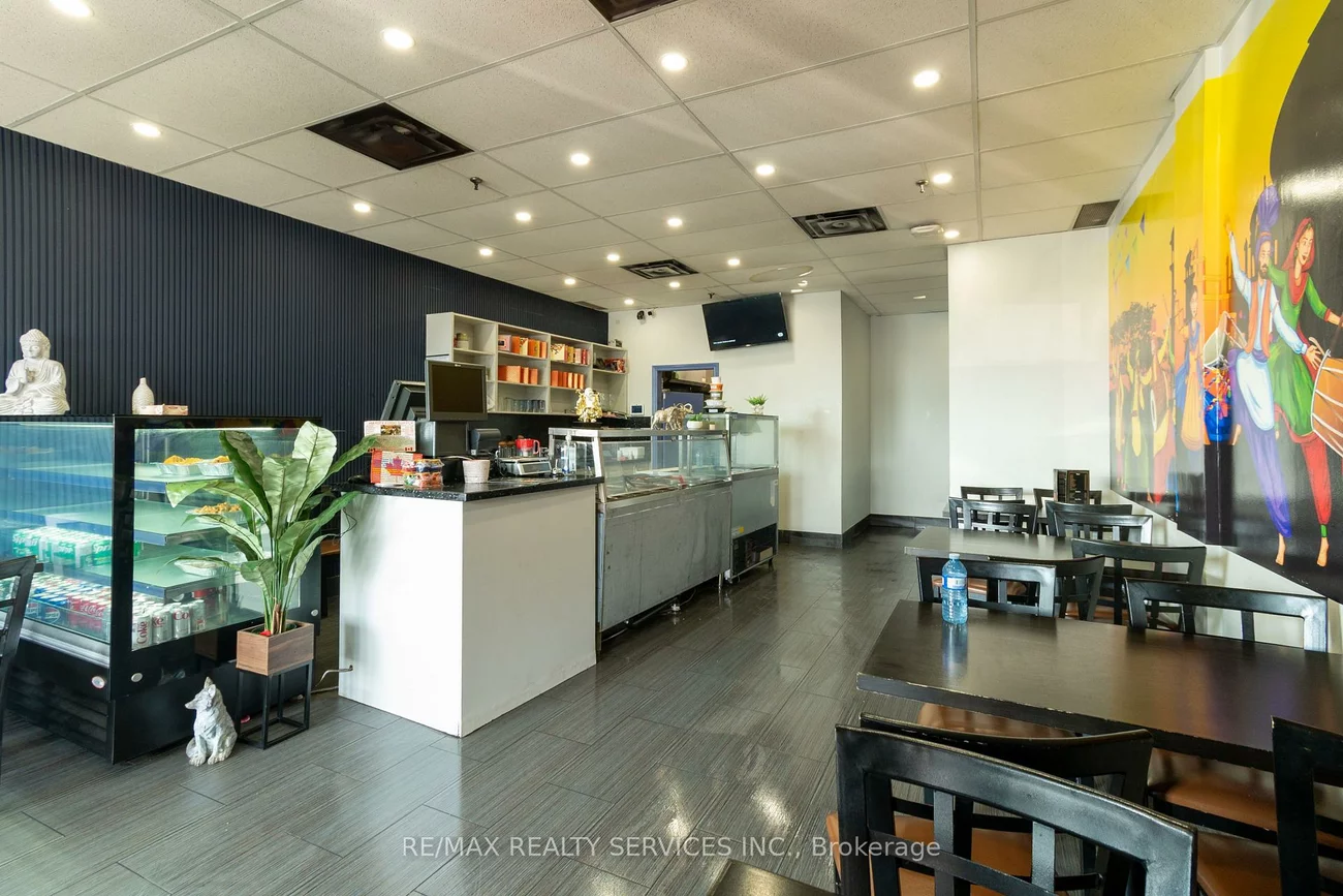 1289, Marlborough, 1005 - FA Falgarwood, Oakville