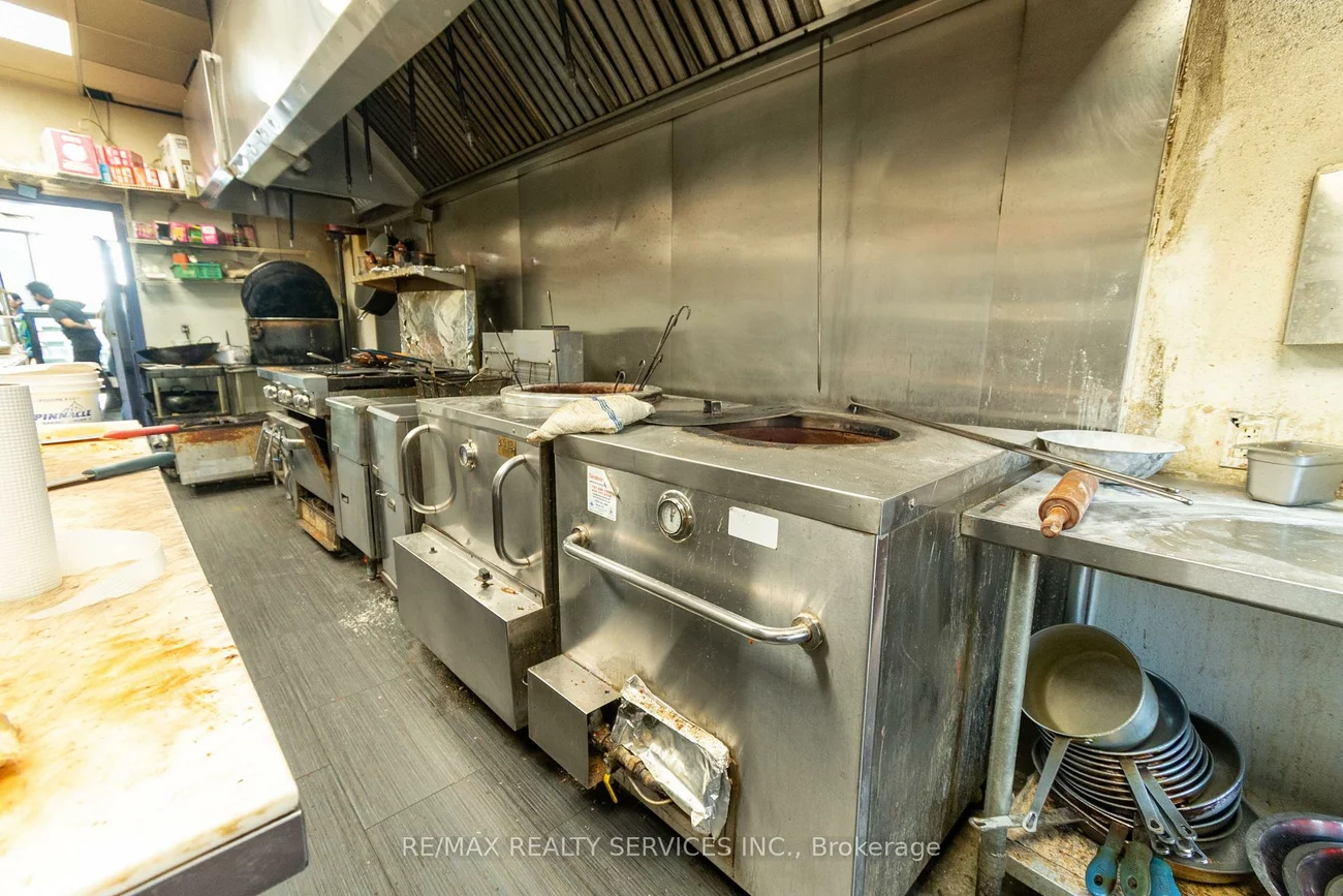 1289, Marlborough, 1005 - FA Falgarwood, Oakville