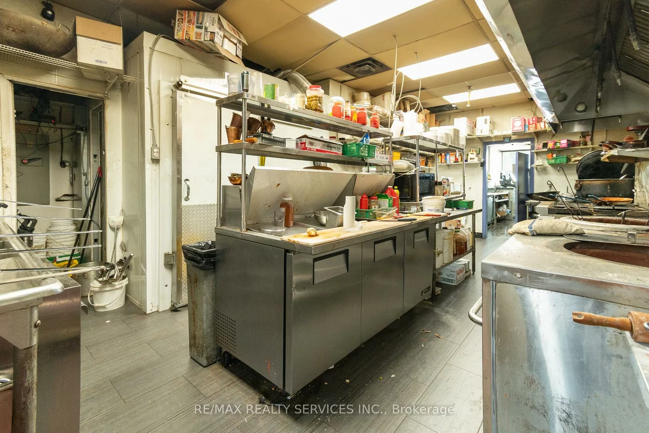 1289, Marlborough, 1005 - FA Falgarwood, Oakville