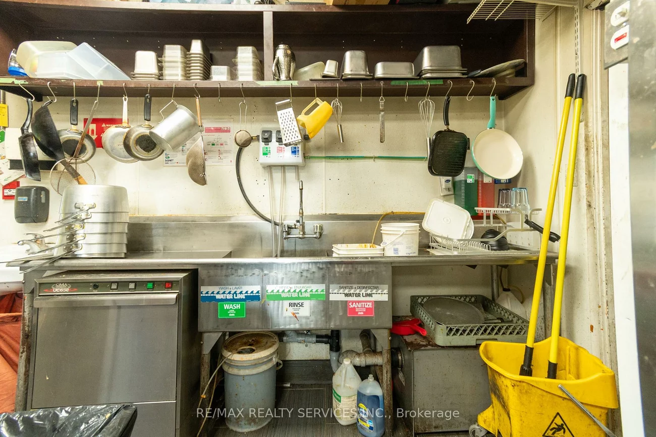 1289, Marlborough, 1005 - FA Falgarwood, Oakville