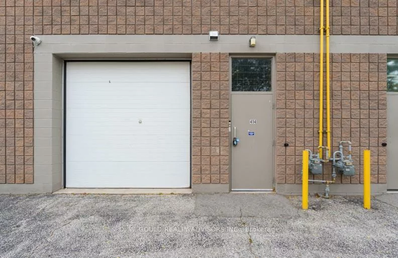 414, Speers, 1014 - QE Queen Elizabeth, Oakville