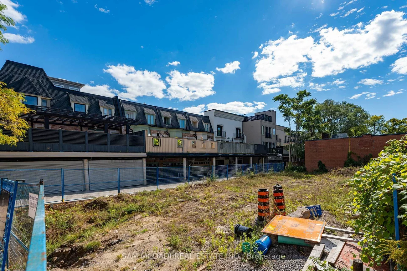 138, Dunn, 1013 - OO Old Oakville, Oakville