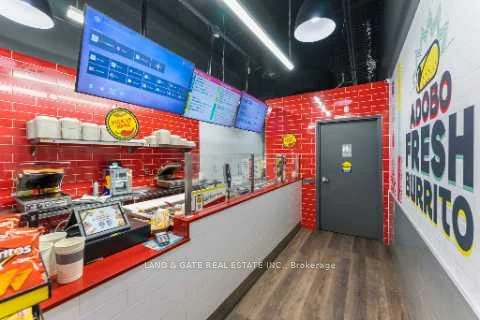 2501, Third, 1022 - WT West Oak Trails, Oakville