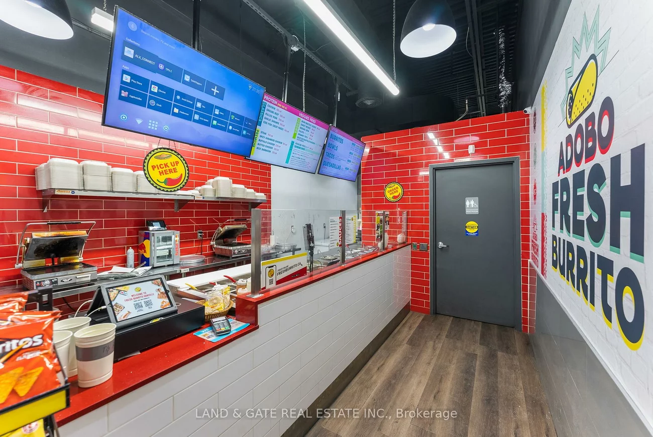 2501, Third, 1022 - WT West Oak Trails, Oakville