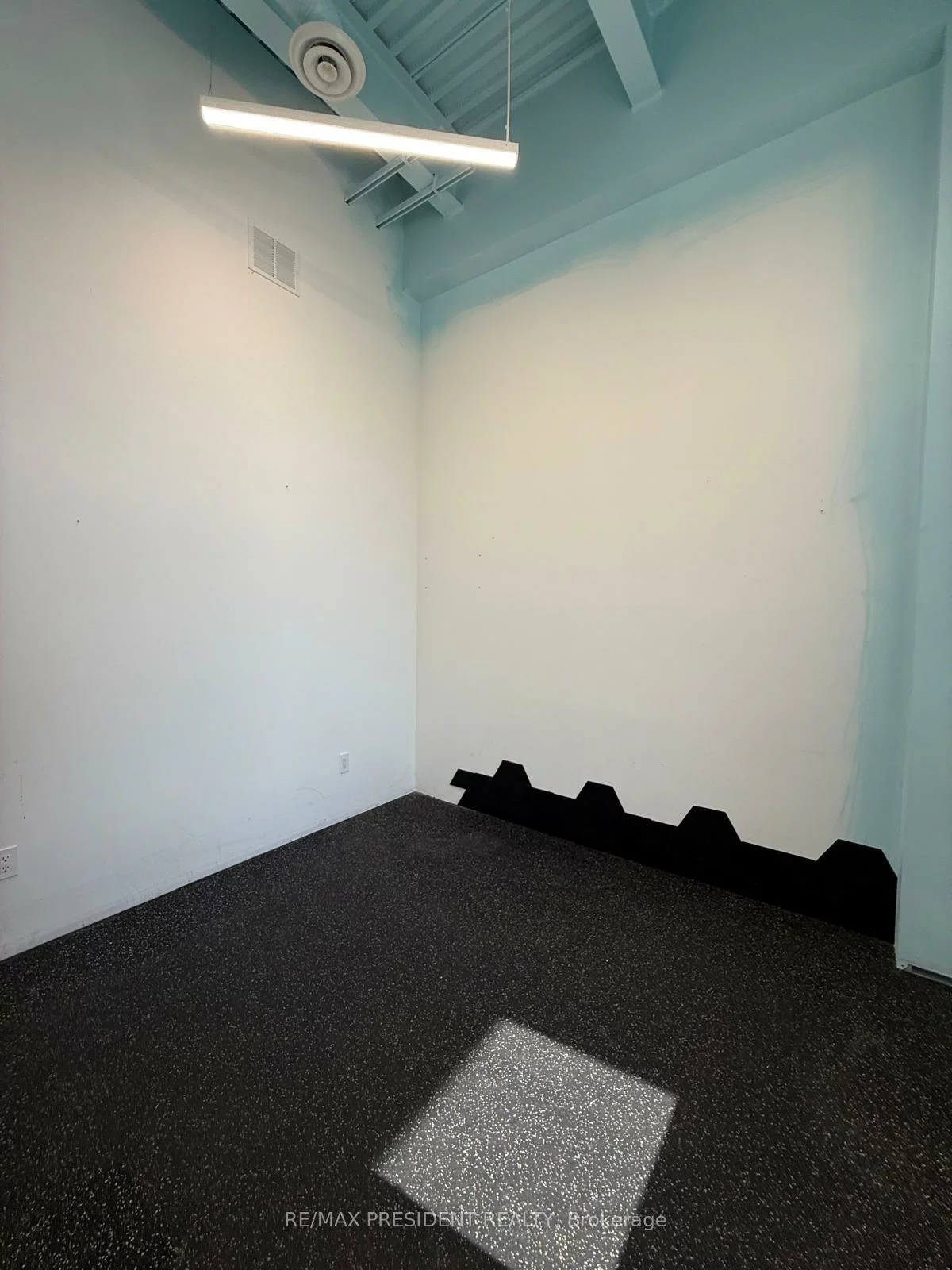 1943, Ironoak, 1005 - FA Falgarwood, Oakville