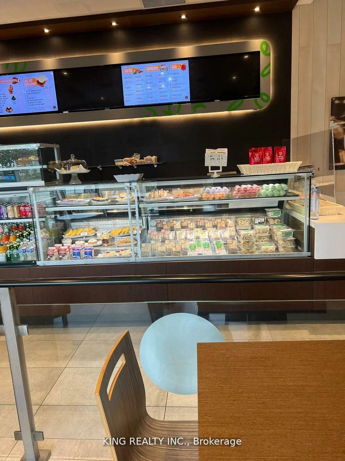 3075, Hospital, 1012 - NW Northwest, Oakville