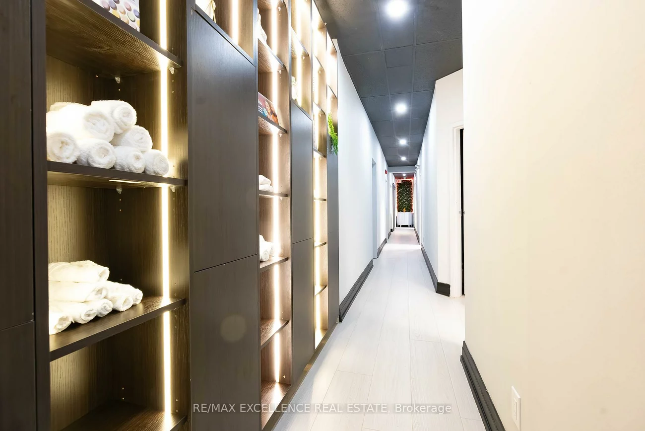 151, Randall, 1013 - OO Old Oakville, Oakville