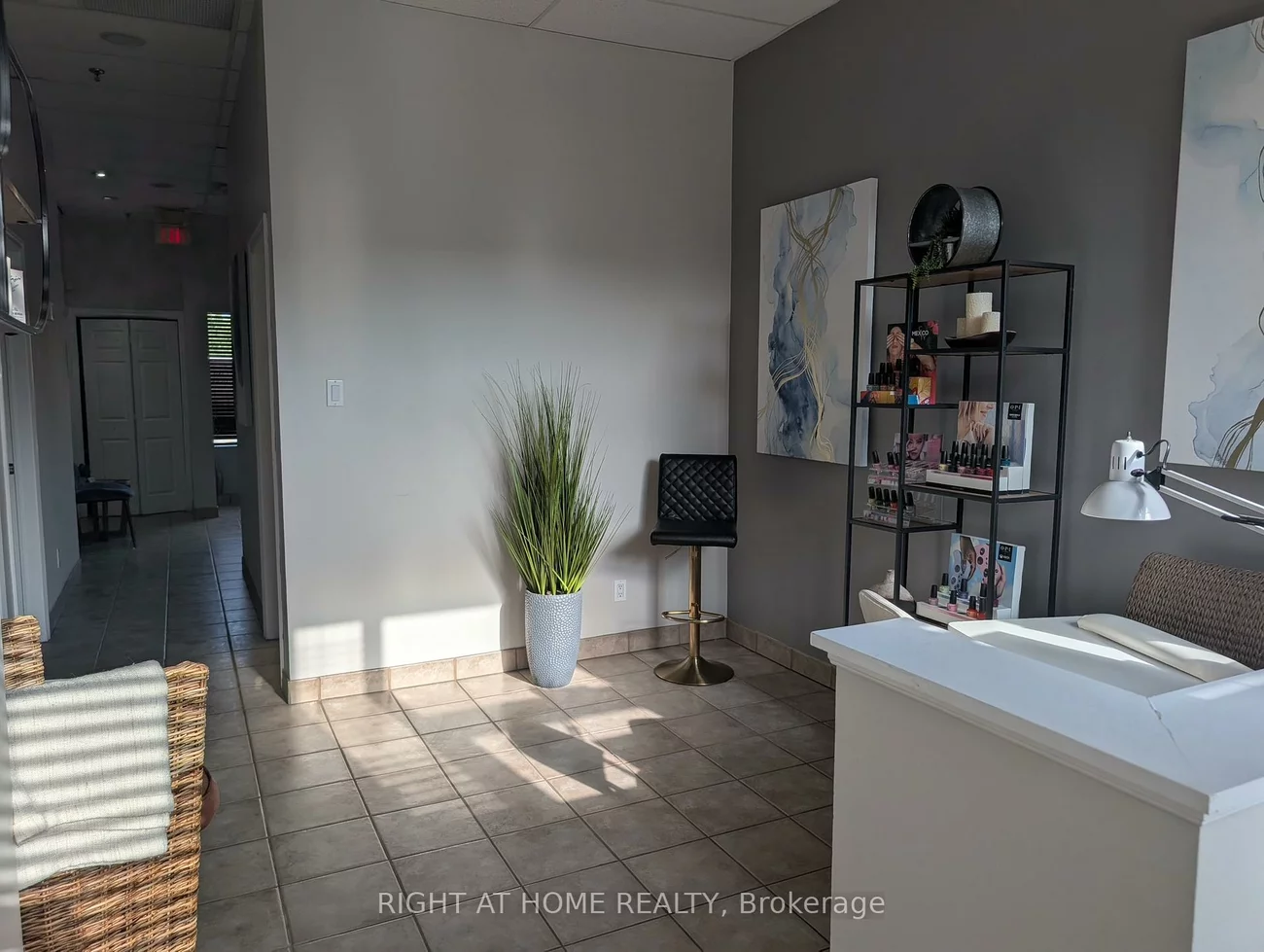 2275, Westoak Trails, 1022 - WT West Oak Trails, Oakville