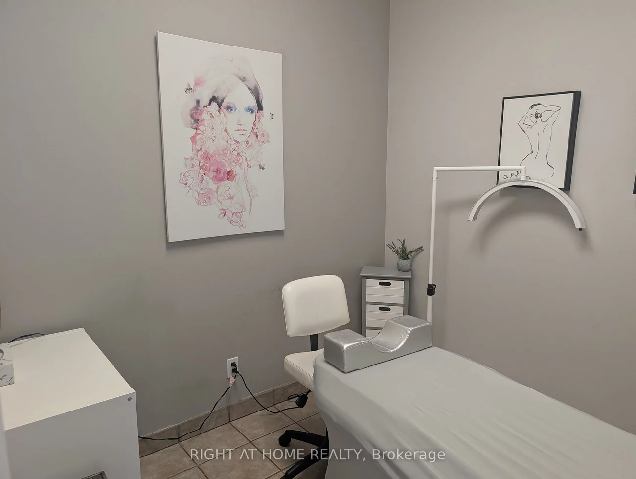 2275, Westoak Trails, 1022 - WT West Oak Trails, Oakville