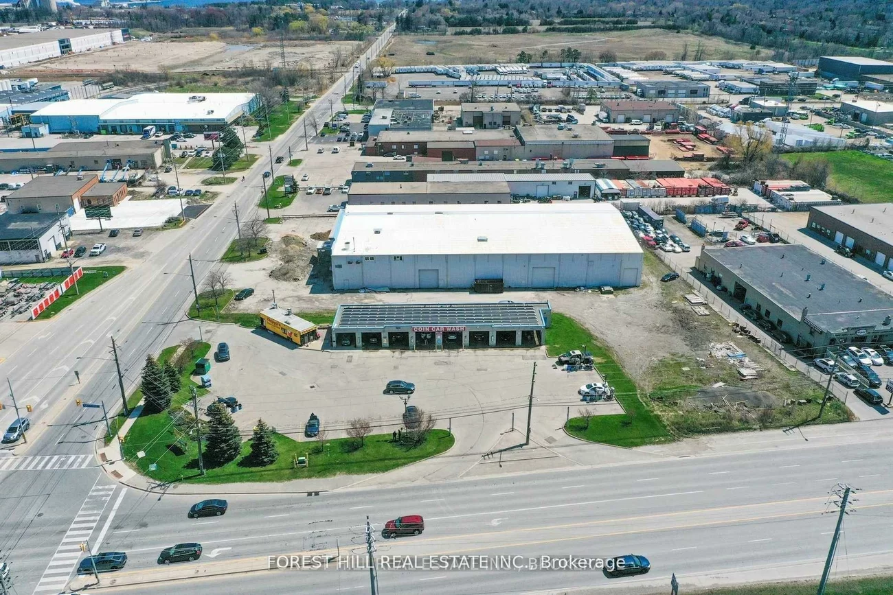 2524, Royal Windsor, 1014 - QE Queen Elizabeth, Oakville