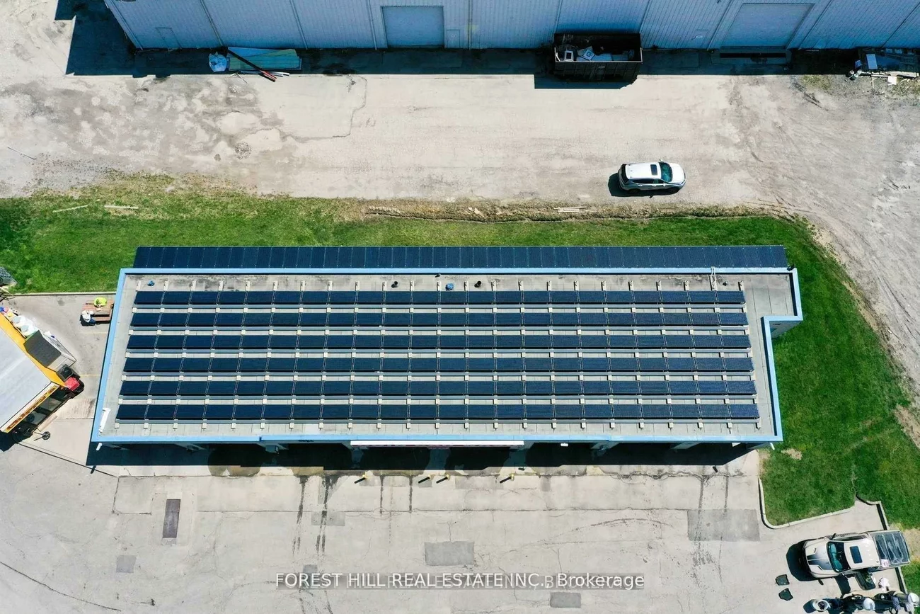 2524, Royal Windsor, 1014 - QE Queen Elizabeth, Oakville