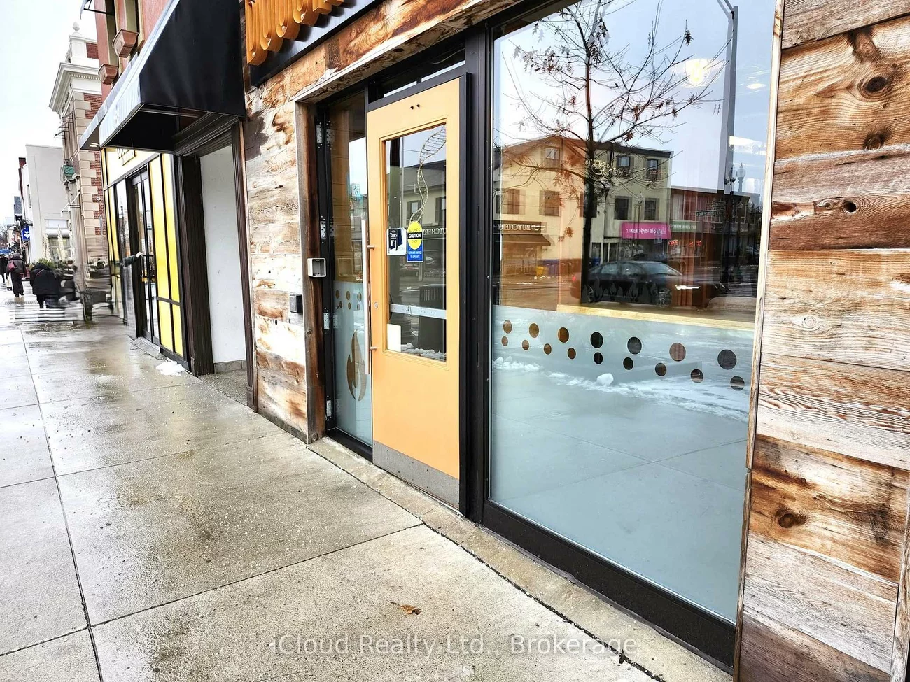 162, Lakeshore, 1013 - OO Old Oakville, Oakville