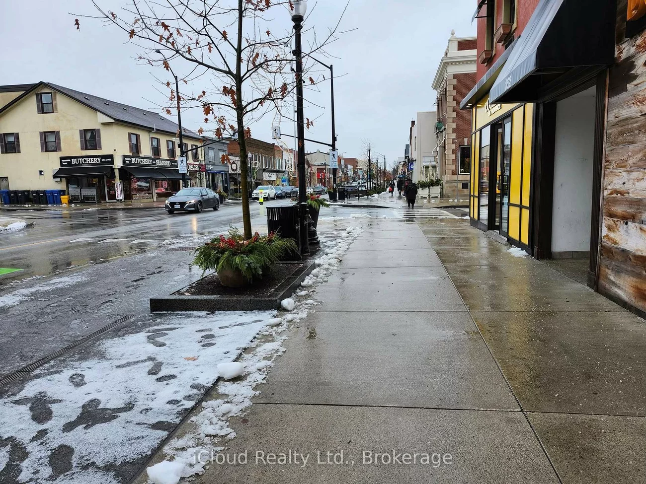 162, Lakeshore, 1013 - OO Old Oakville, Oakville