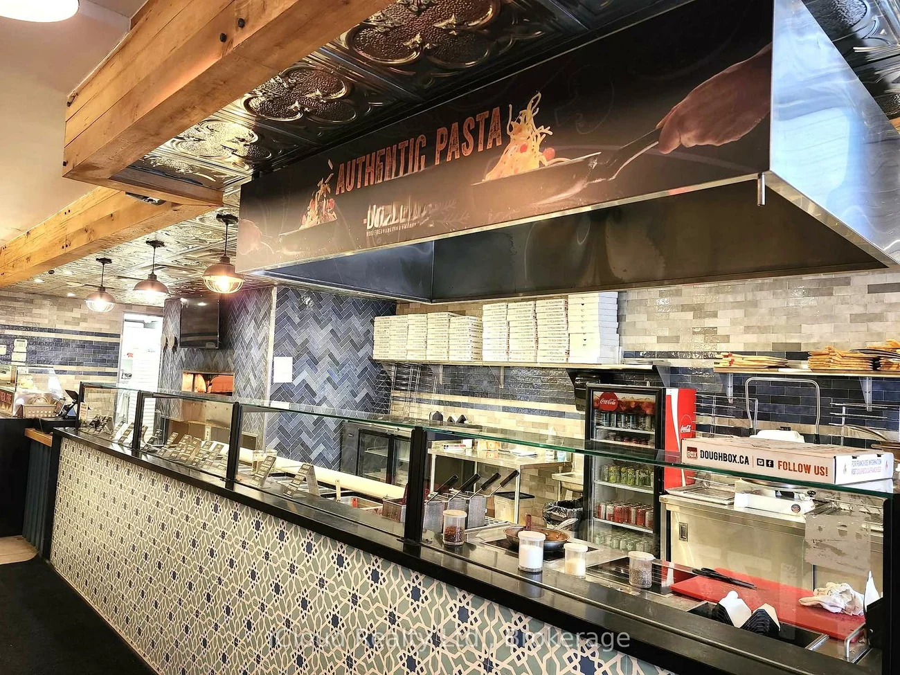 162, Lakeshore, 1013 - OO Old Oakville, Oakville