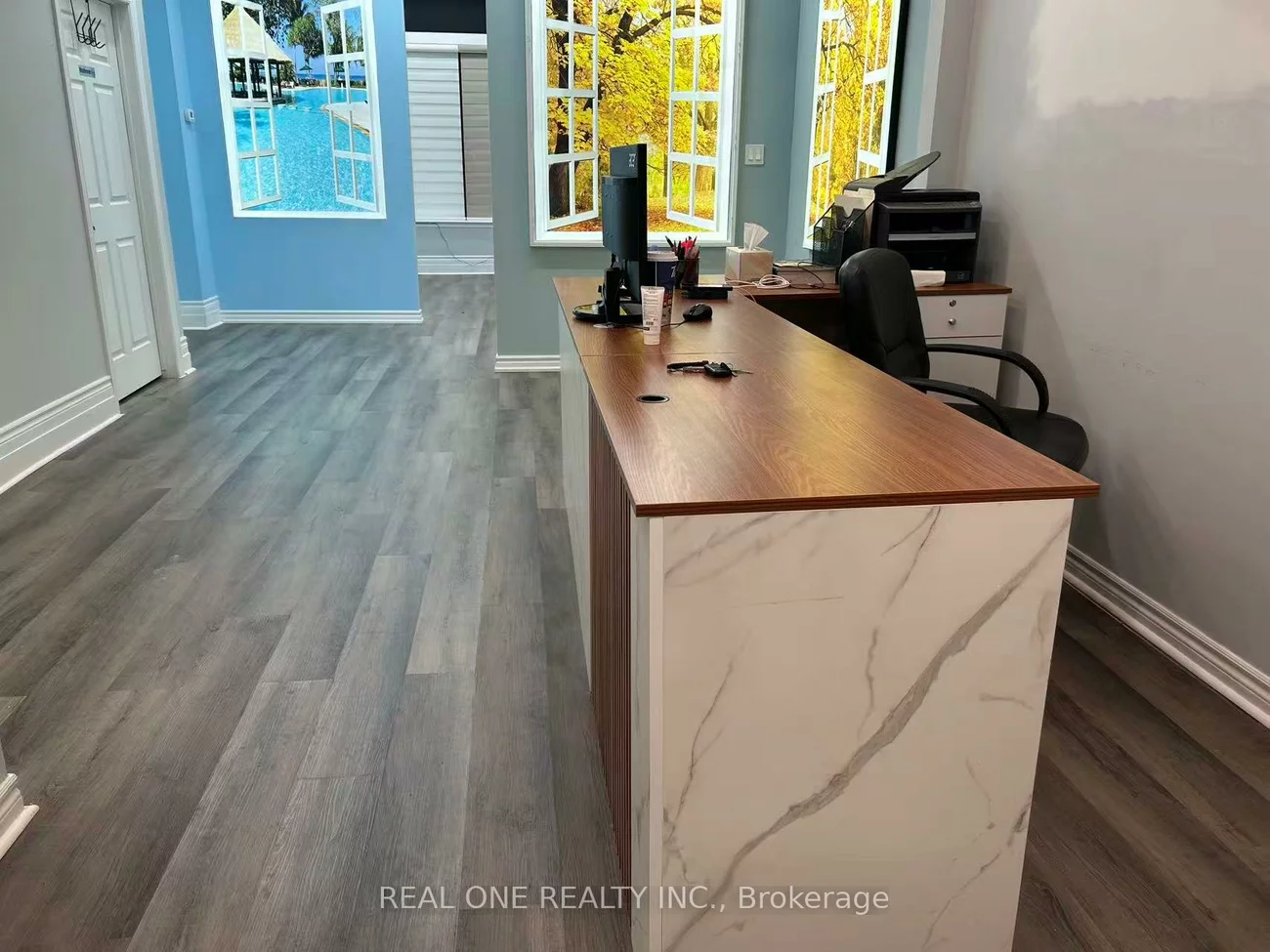 1200, Speers, 1014 - QE Queen Elizabeth, Oakville